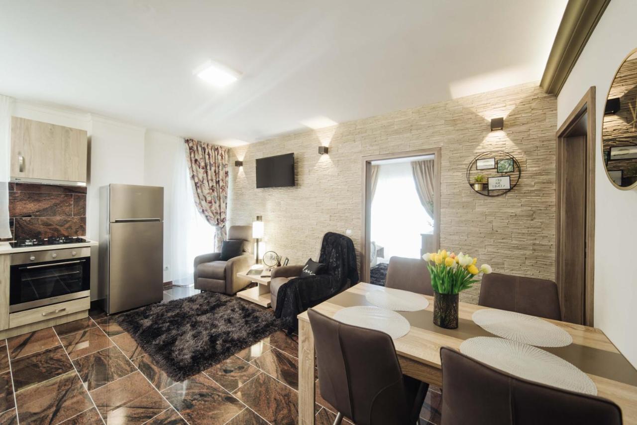 Diandra Residence Cluj-Napoca Exteriör bild