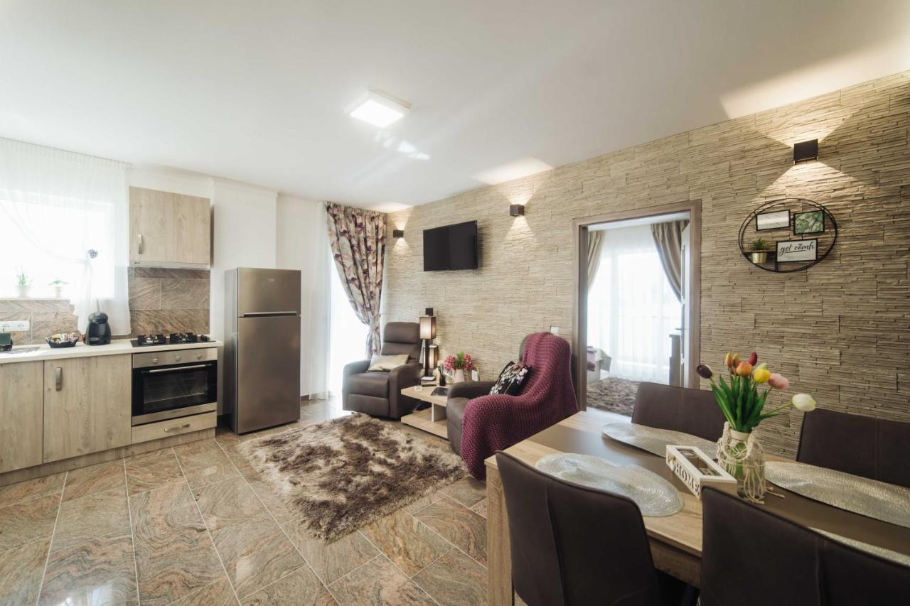 Diandra Residence Cluj-Napoca Exteriör bild