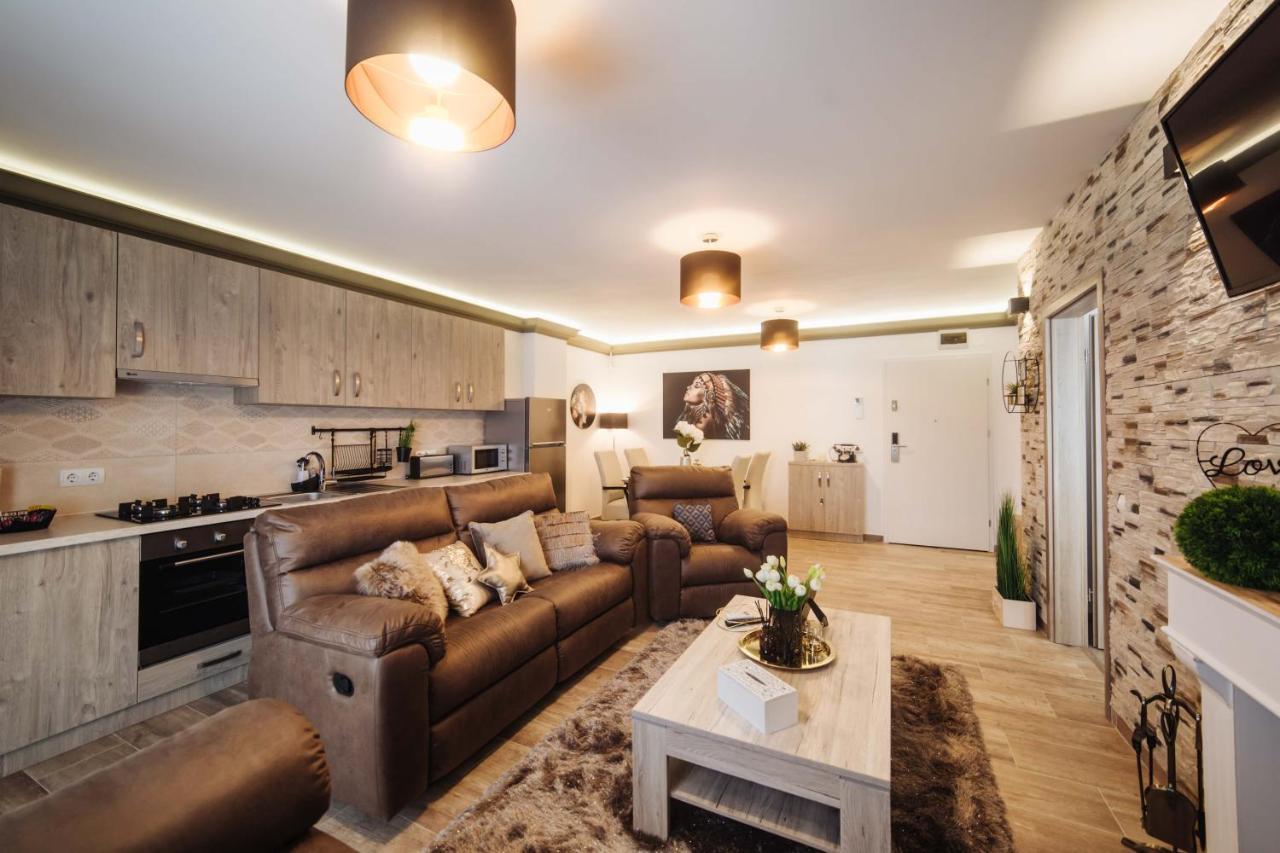 Diandra Residence Cluj-Napoca Exteriör bild