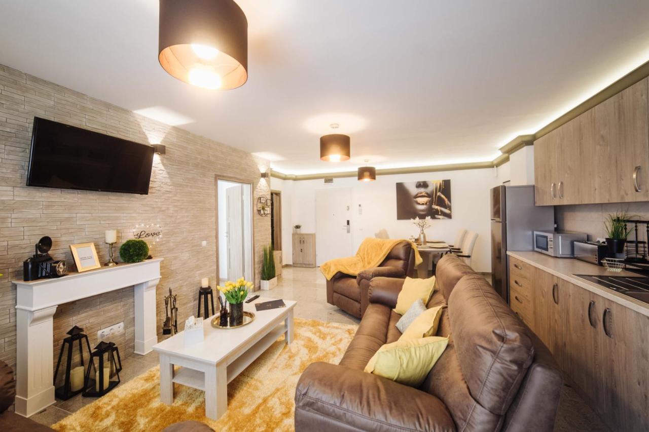 Diandra Residence Cluj-Napoca Exteriör bild